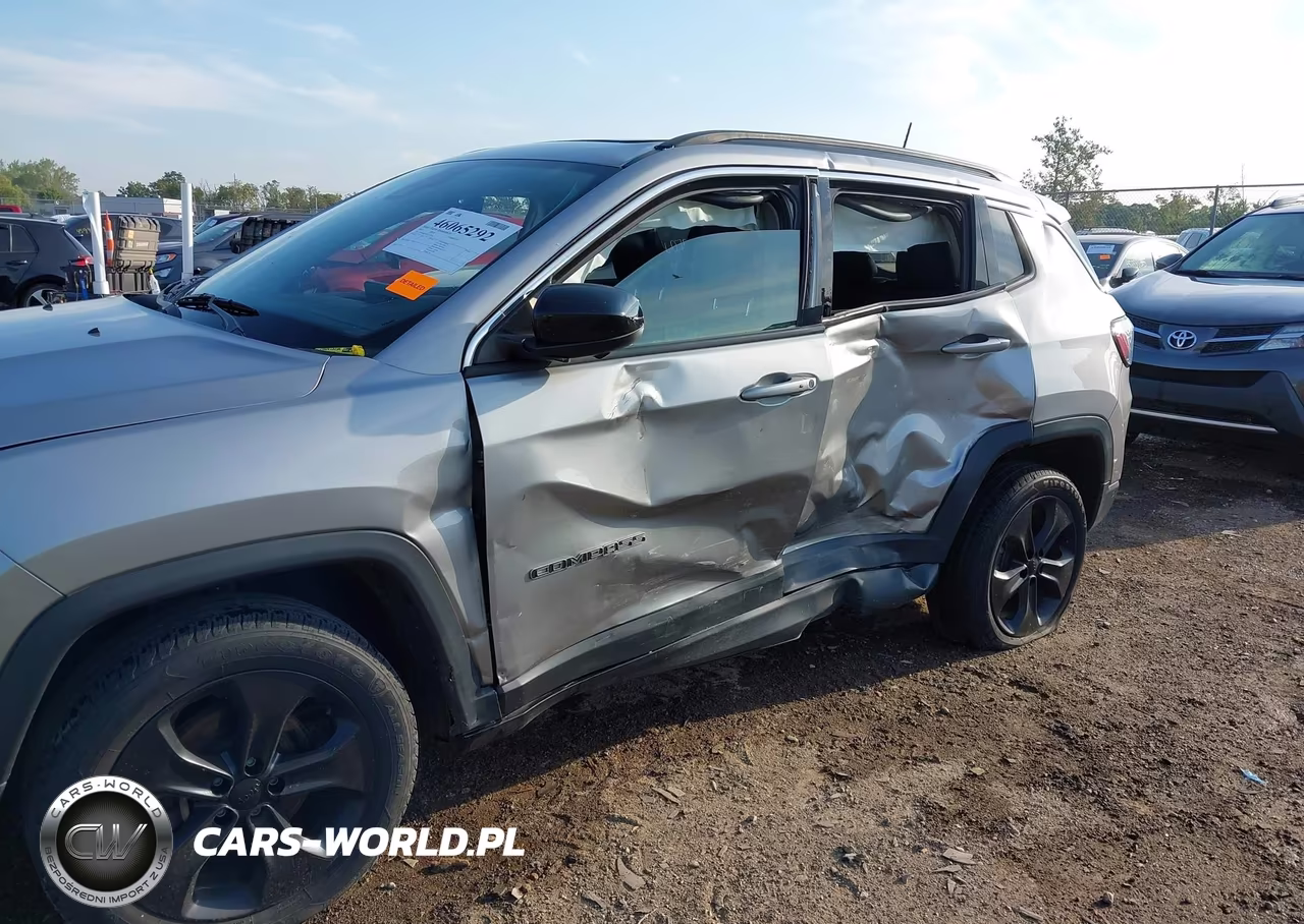 2022 Jeep Compass Latitude Lux 4X4 VIN:3C4NJDFB4NT117528 - 6