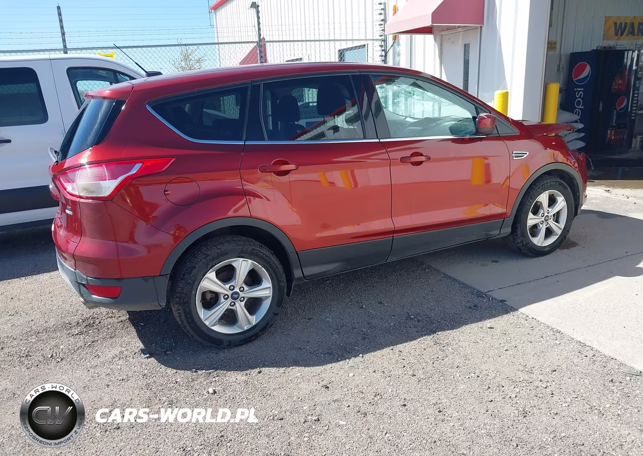 2016 Ford Escape Se VIN:1FMCU9GX6GUA41899 - 4