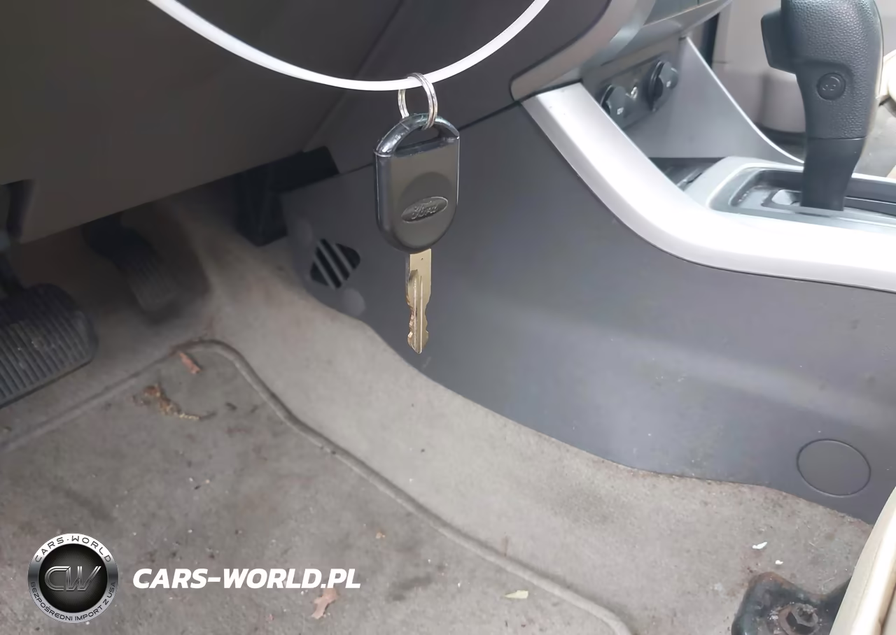 2008 Ford Focus Se-Ses VIN:1FAHP35N88W137707 - 11