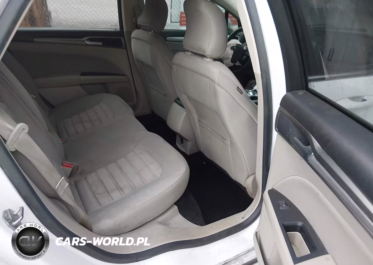 2018 Ford Fusion Se VIN:3FA6P0H72JR241671 - 8