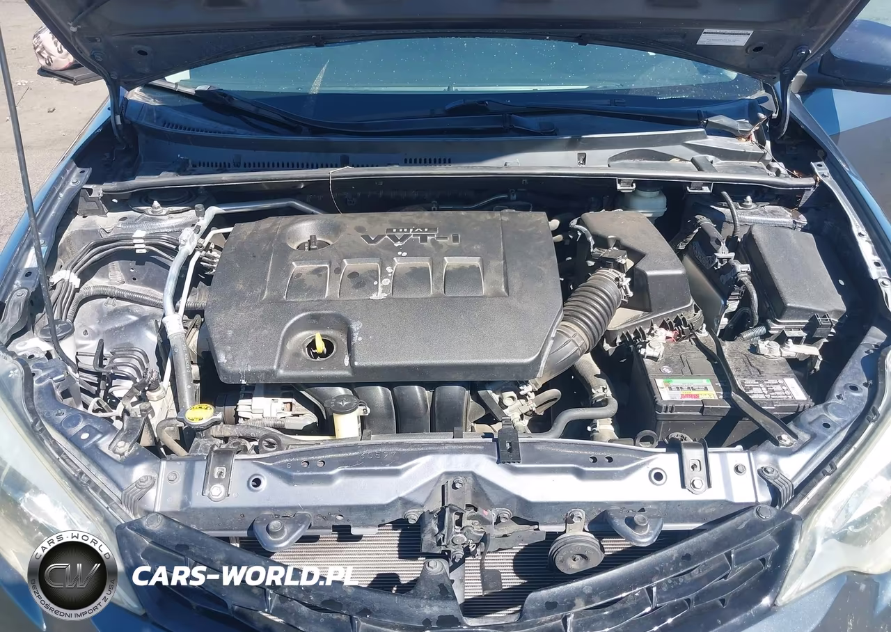2015 Toyota Corolla S Plus VIN:5YFBURHE4FP306117 - 10