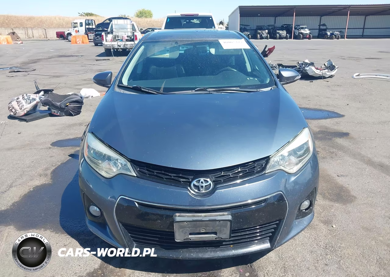 2015 Toyota Corolla S Plus VIN:5YFBURHE4FP306117 - 12