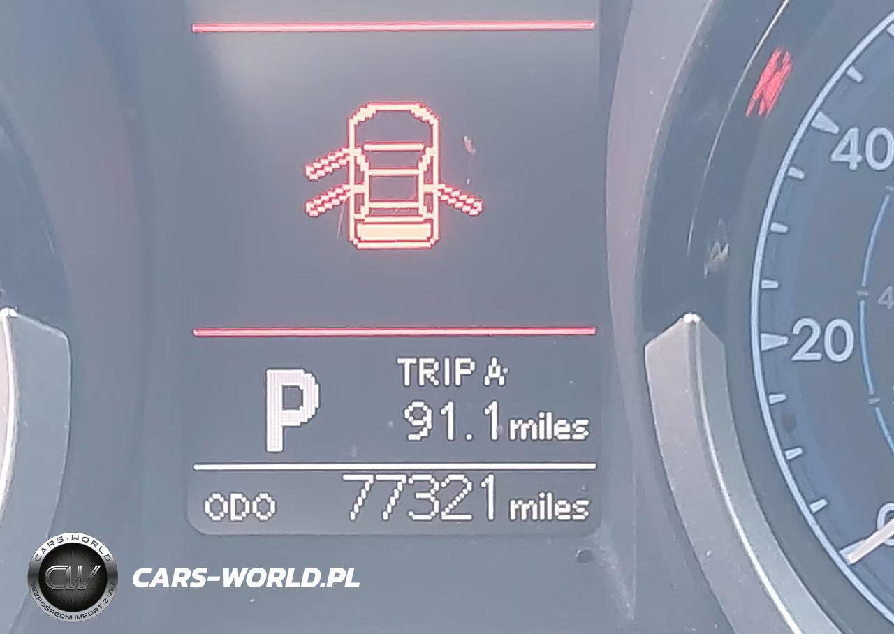 2015 Toyota Corolla S Plus VIN:5YFBURHE4FP306117 - 15