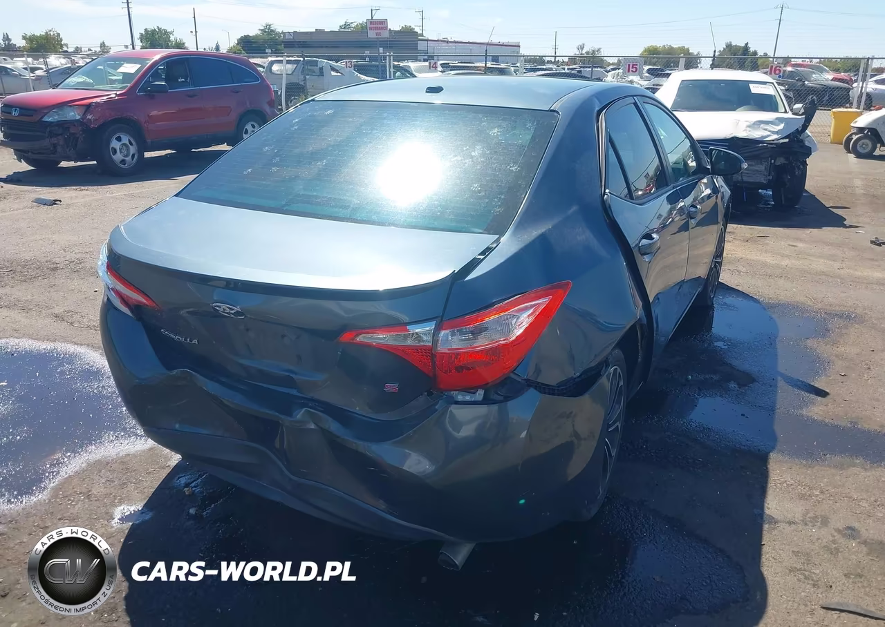 2015 Toyota Corolla S Plus VIN:5YFBURHE4FP306117 - 4