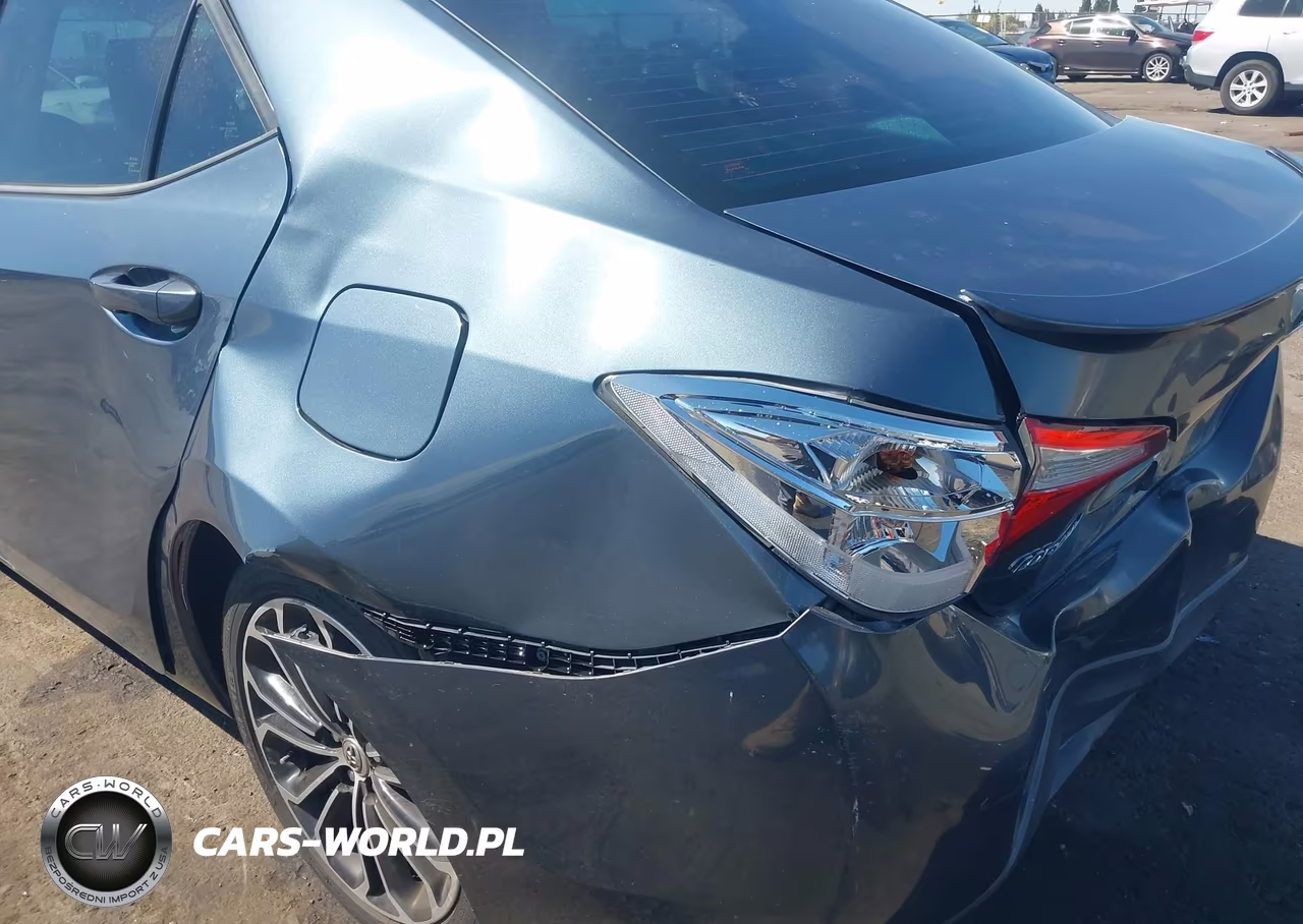 2015 Toyota Corolla S Plus VIN:5YFBURHE4FP306117 - 6