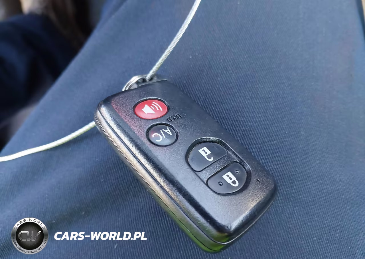 2010 Toyota Prius Iv VIN:JTDKN3DU5A5121698 - 11