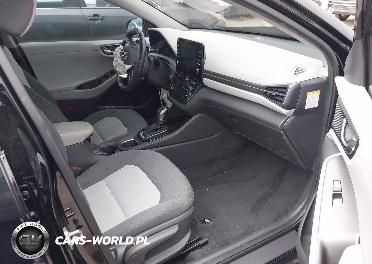 2020 Hyundai Ioniq Hybrid Sel VIN:KMHC85LC2LU232682 - 5