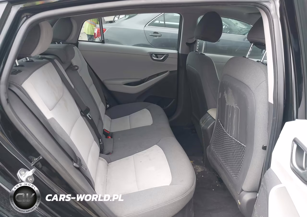 2020 Hyundai Ioniq Hybrid Sel VIN:KMHC85LC2LU232682 - 8