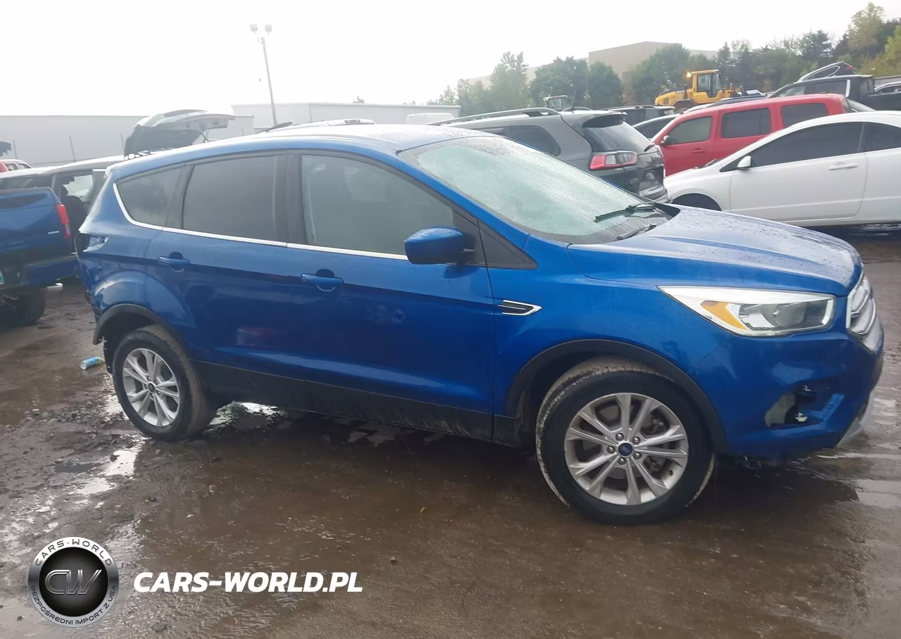 2017 Ford Escape Se VIN:1FMCU0G92HUC65802 - 14