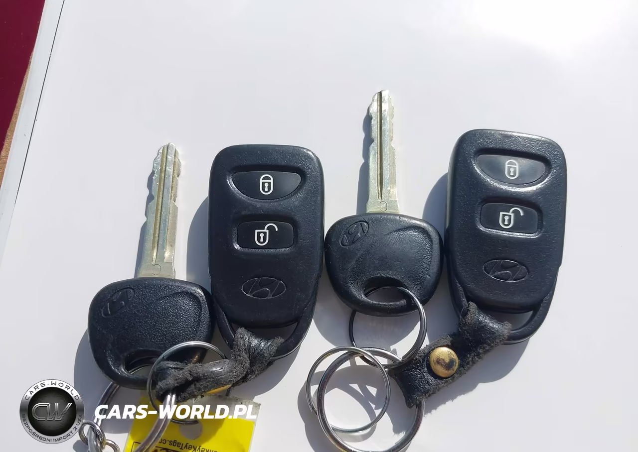 2012 Hyundai Santa Fe Gls VIN:5XYZGDAB5CG164353 - 11
