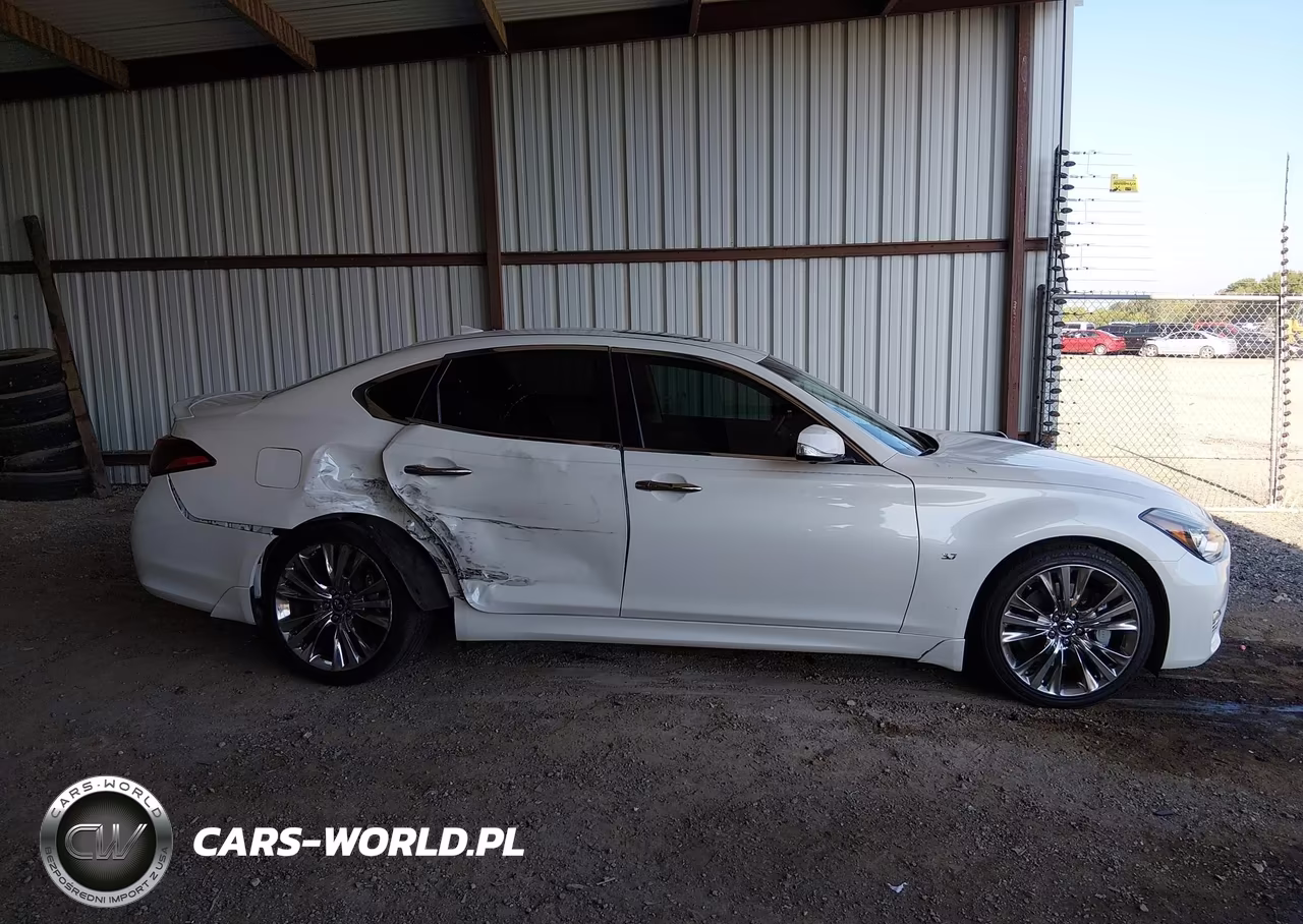 2019 Infiniti Q70 3.7 Luxe VIN:JN1BY1AP8KM500165 - 13
