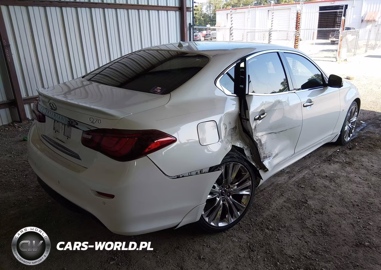 2019 Infiniti Q70 3.7 Luxe VIN:JN1BY1AP8KM500165 - 4