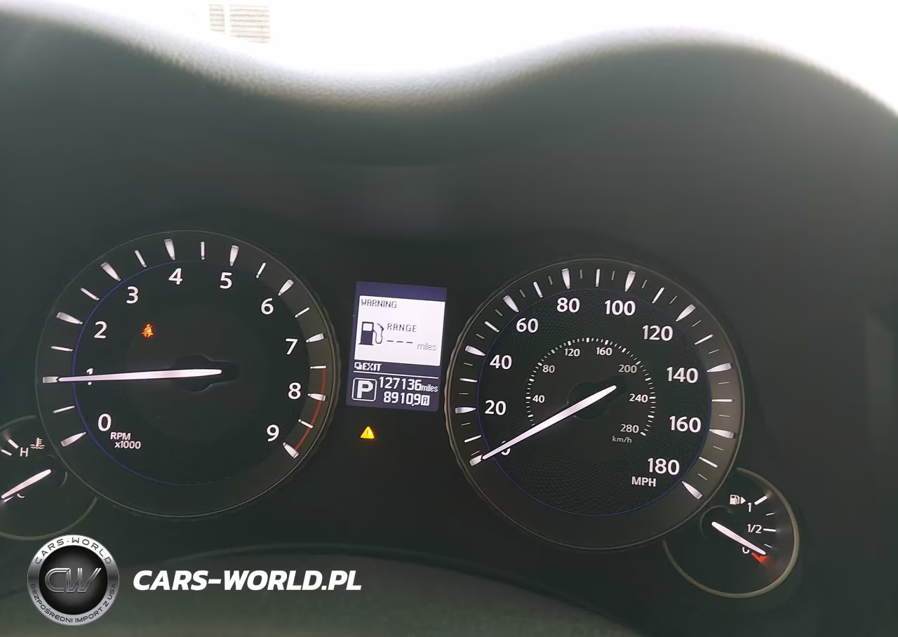 2019 Infiniti Q70 3.7 Luxe VIN:JN1BY1AP8KM500165 - 7