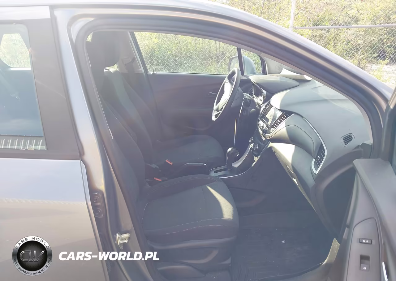 2020 Chevrolet Trax Fwd Ls VIN:3GNCJKSB1LL151139 - 5
