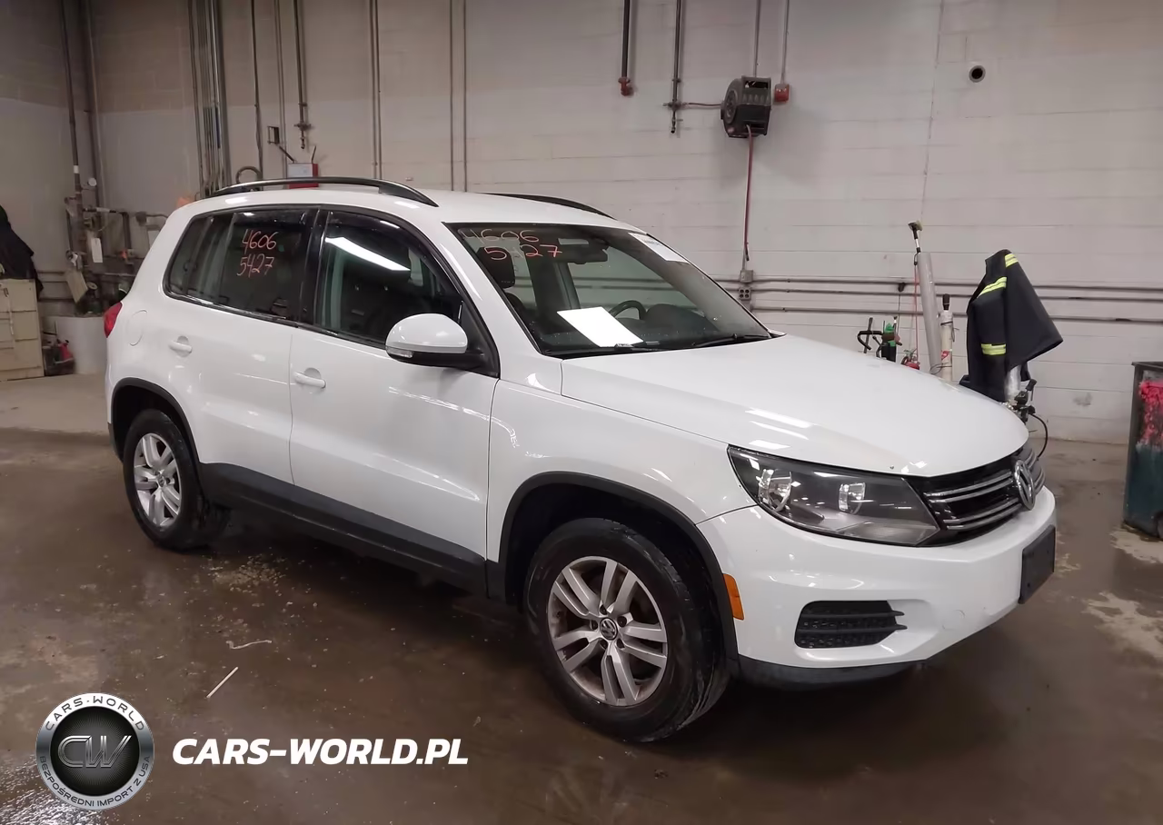 2016 Volkswagen Tiguan S