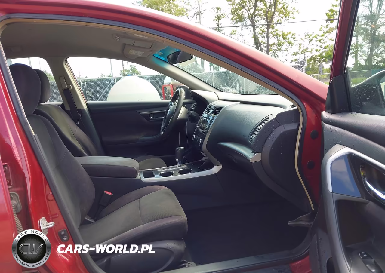 2013 Nissan Altima 2.5 S VIN:1N4AL3AP6DN520503 - 5