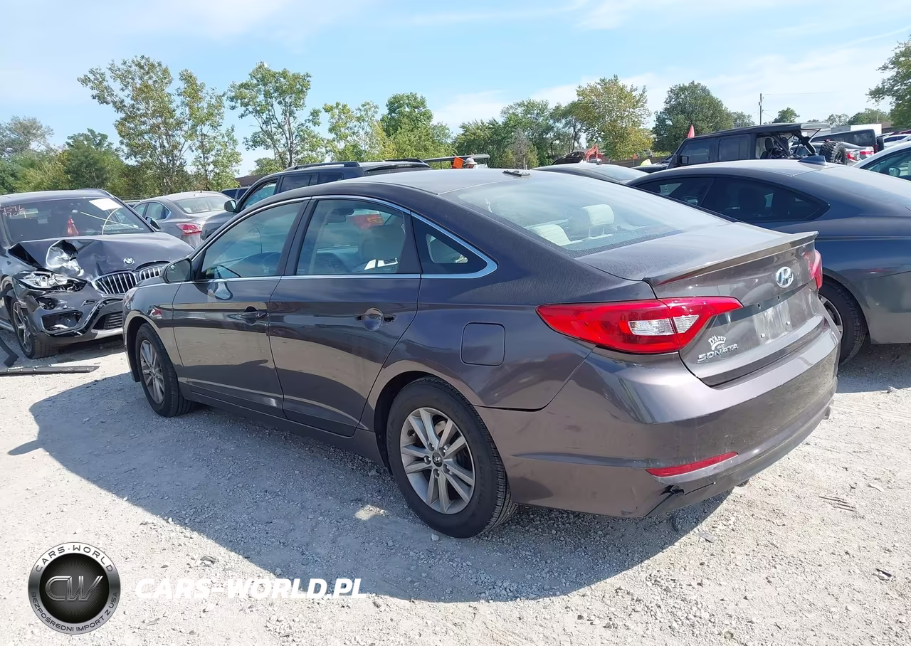 2015 Hyundai Sonata Se VIN:5NPE24AF6FH055445 - 3