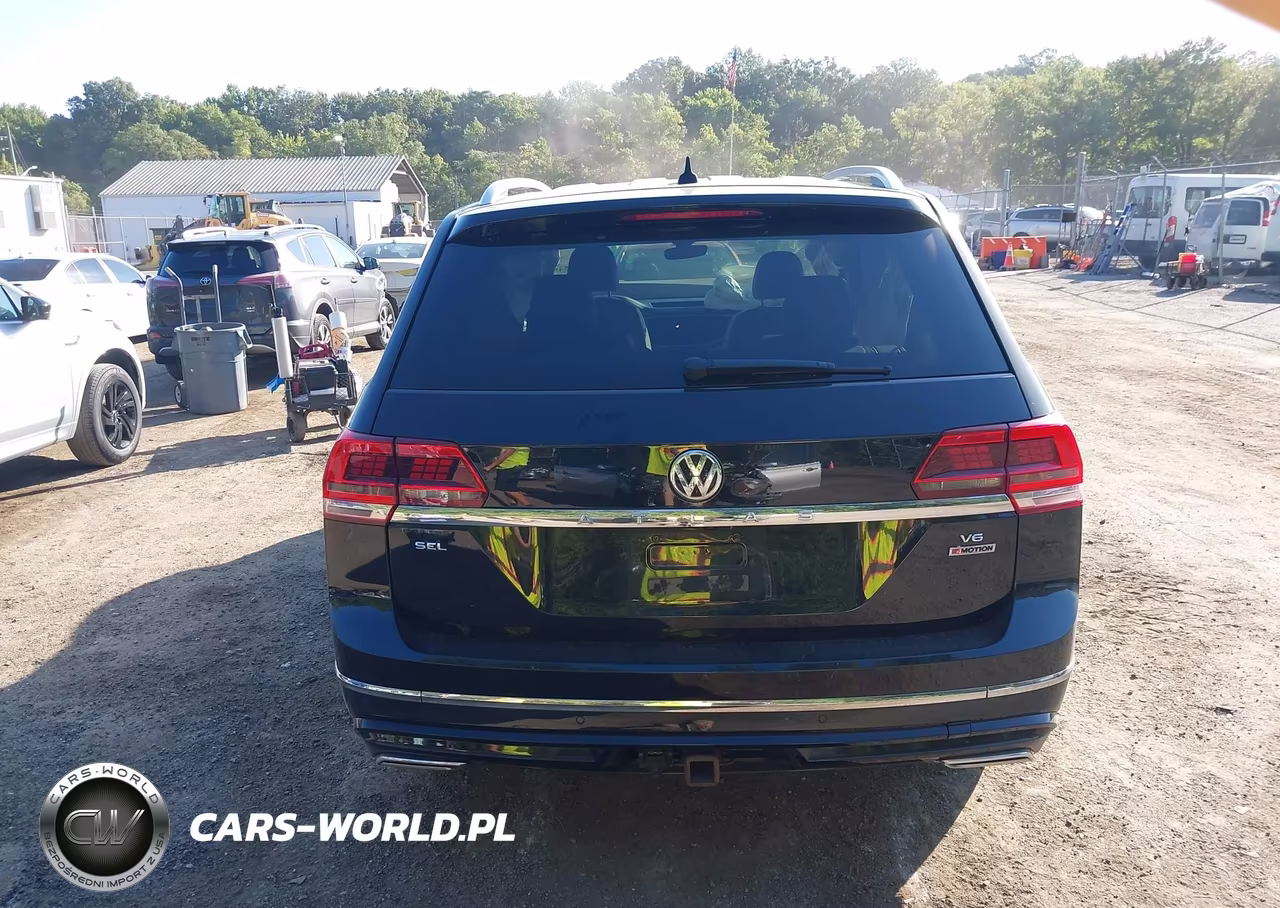 2019 Volkswagen Atlas 3.6L V6 Sel R-Line VIN:1V2RR2CA8KC597895 - 16