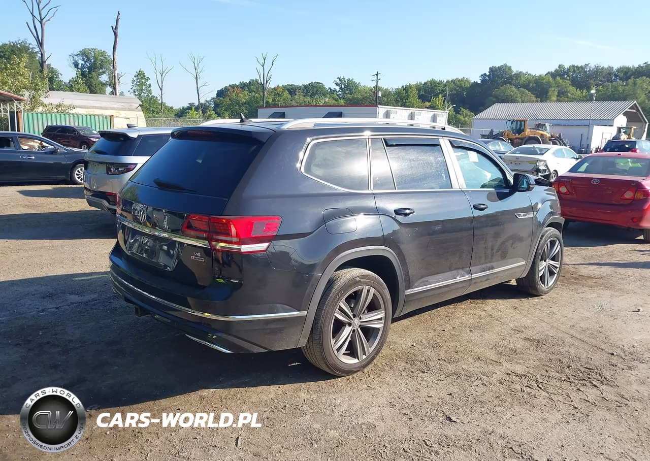2019 Volkswagen Atlas 3.6L V6 Sel R-Line VIN:1V2RR2CA8KC597895 - 4