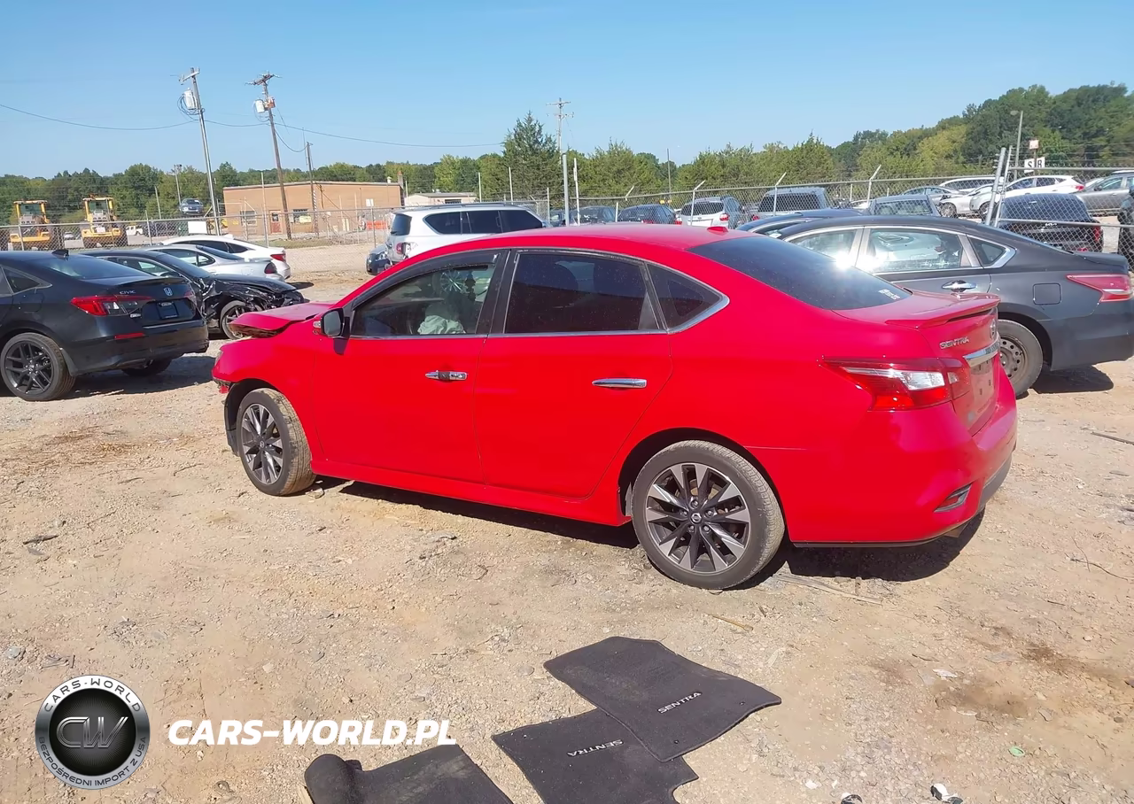 2017 Nissan Sentra Sr VIN:3N1AB7AP9HY295610 - 3