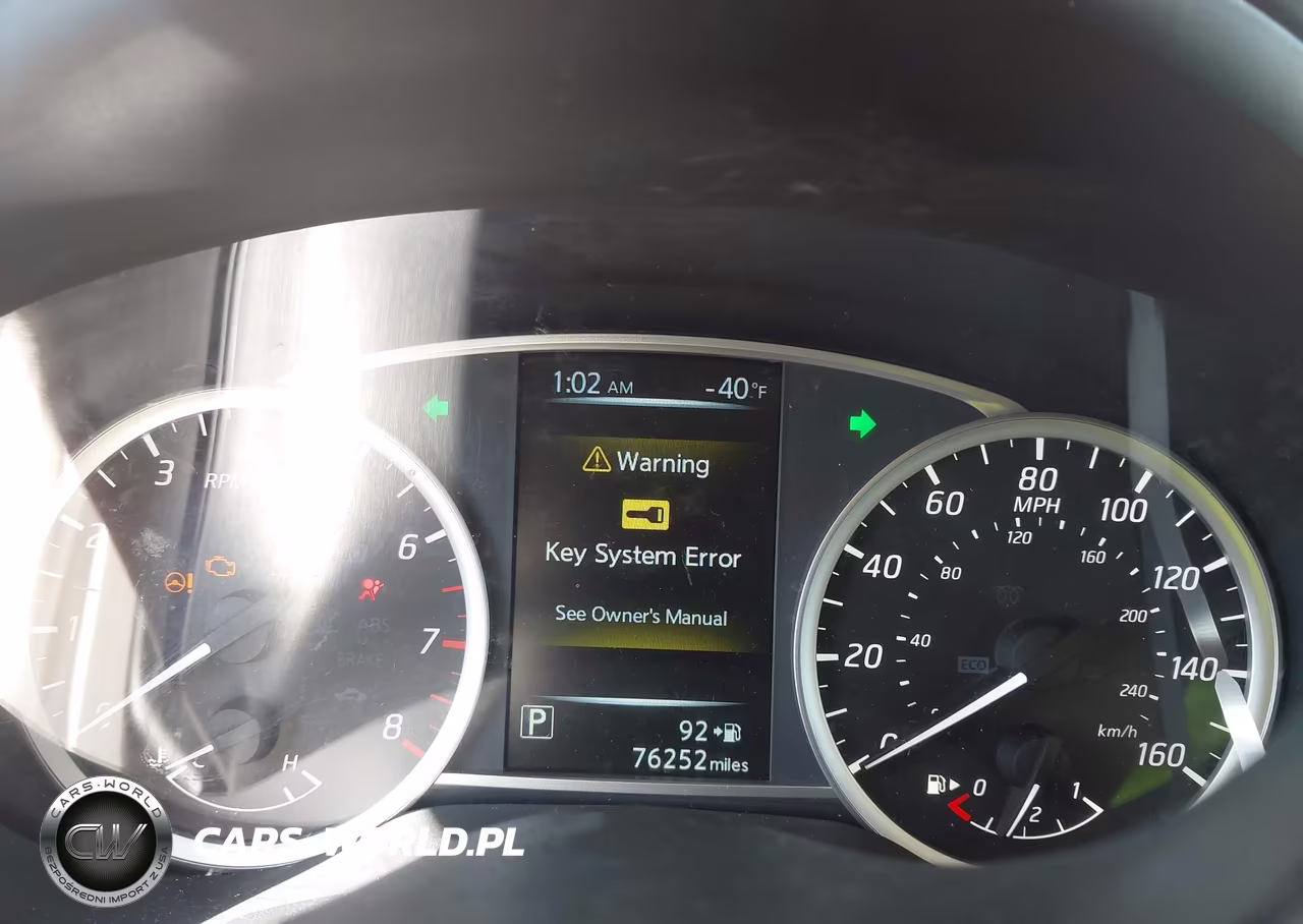 2017 Nissan Sentra Sr VIN:3N1AB7AP9HY295610 - 7