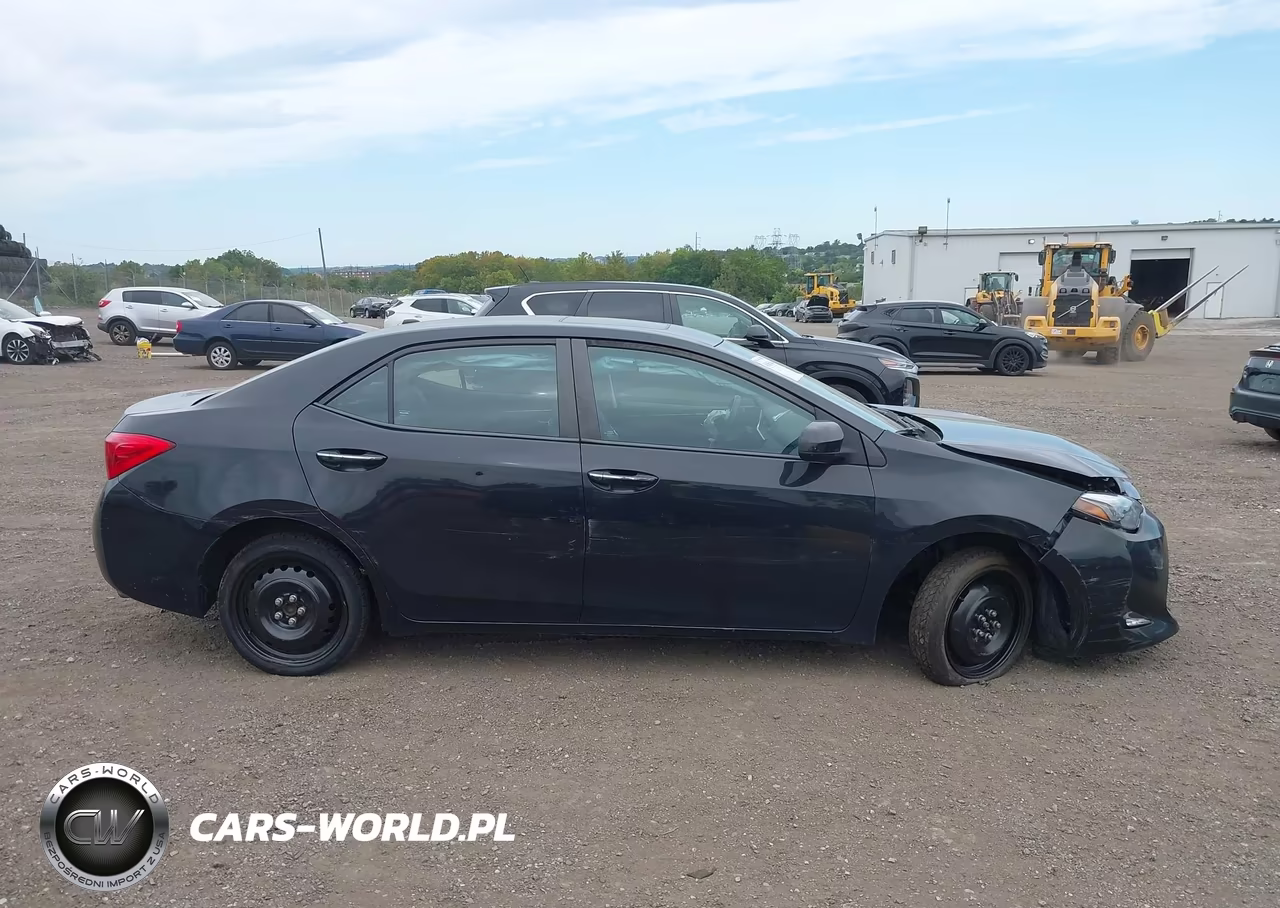 2017 Toyota Corolla Xle VIN:2T1BURHE6HC861556 - 13
