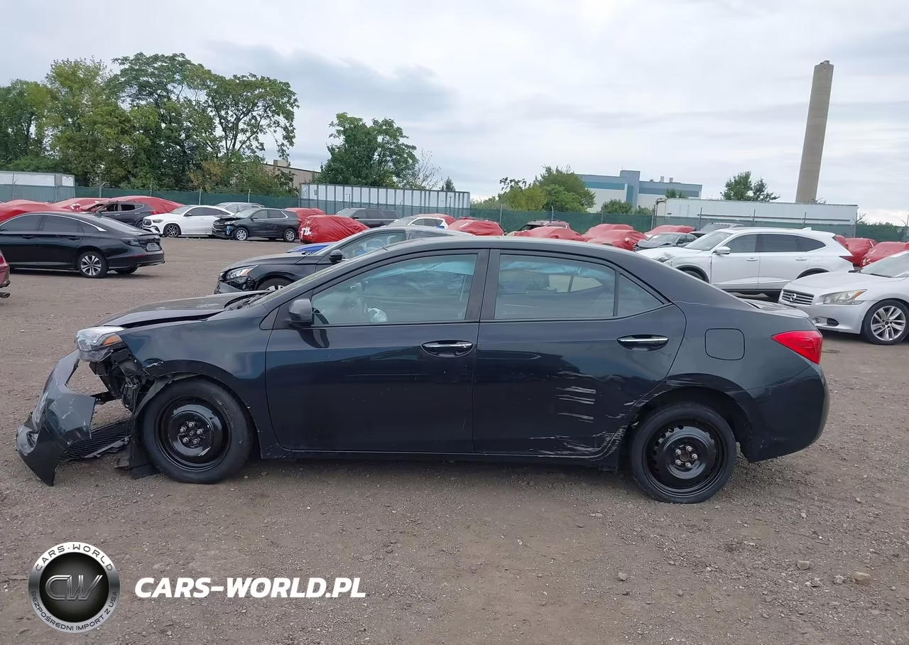 2017 Toyota Corolla Xle VIN:2T1BURHE6HC861556 - 14