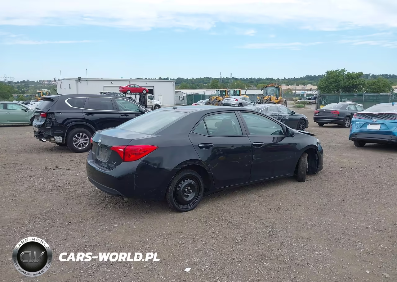 2017 Toyota Corolla Xle VIN:2T1BURHE6HC861556 - 4