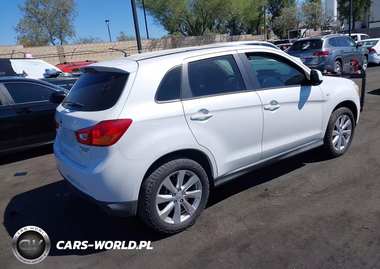 2015 Mitsubishi Outlander Sport Es VIN:4A4AP3AU1FE048243 - 4