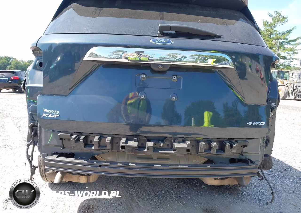 2023 Ford Explorer Xlt VIN:1FMSK8DHXPGB44413 - 18