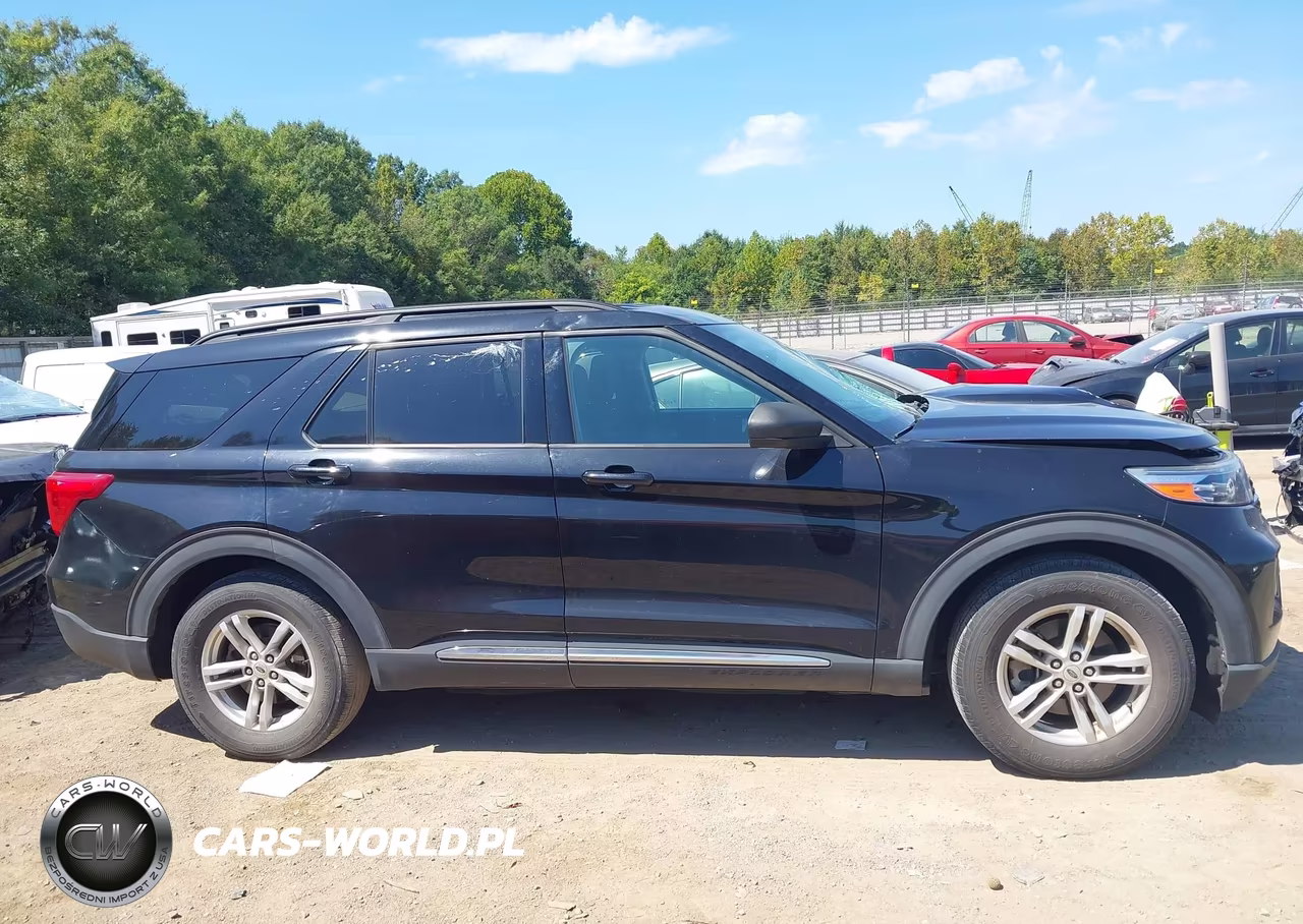 2020 Ford Explorer Xlt VIN:1FMSK7DH8LGC73576 - 13