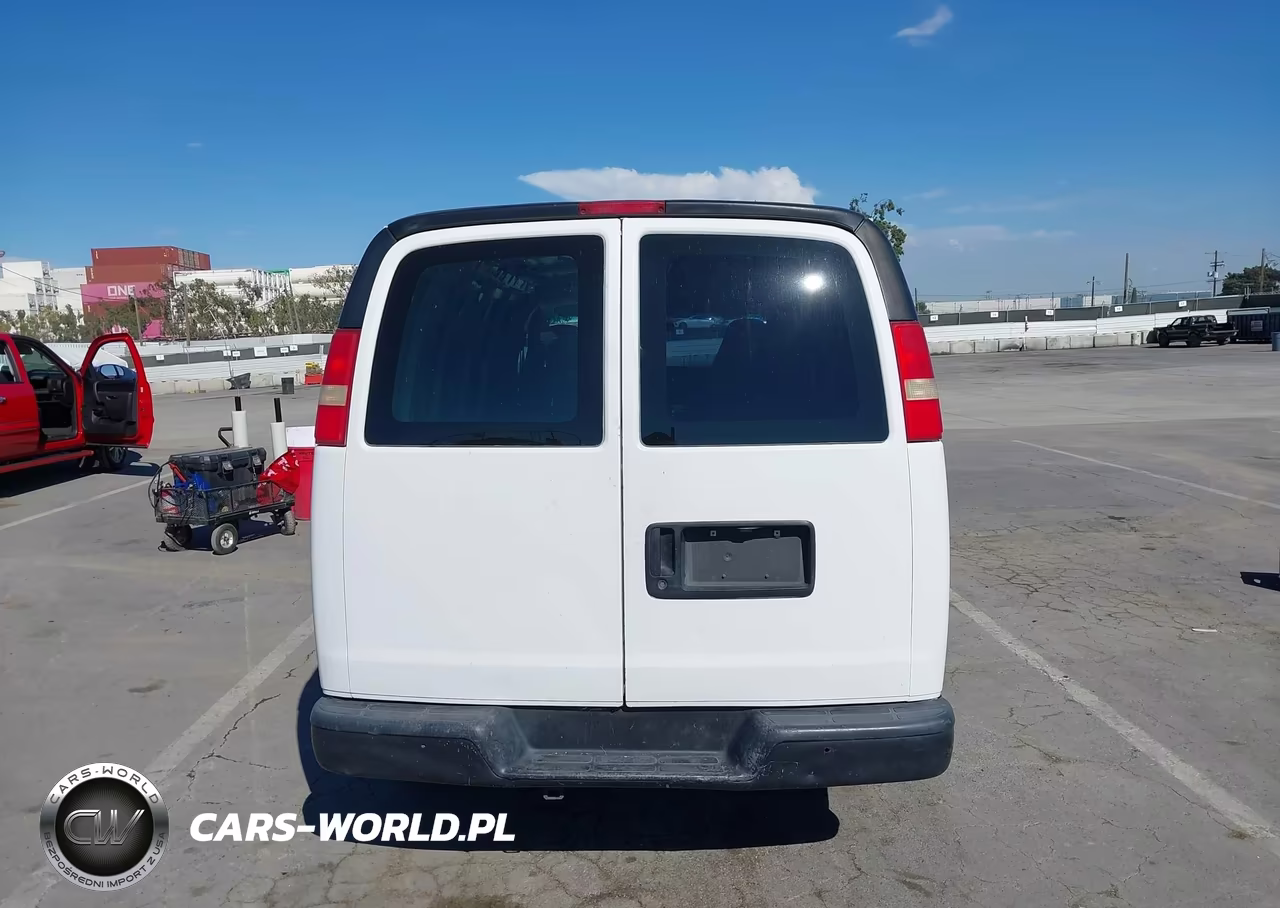 2007 Chevrolet Express Work Van VIN:1GCFG15X171240020 - 17