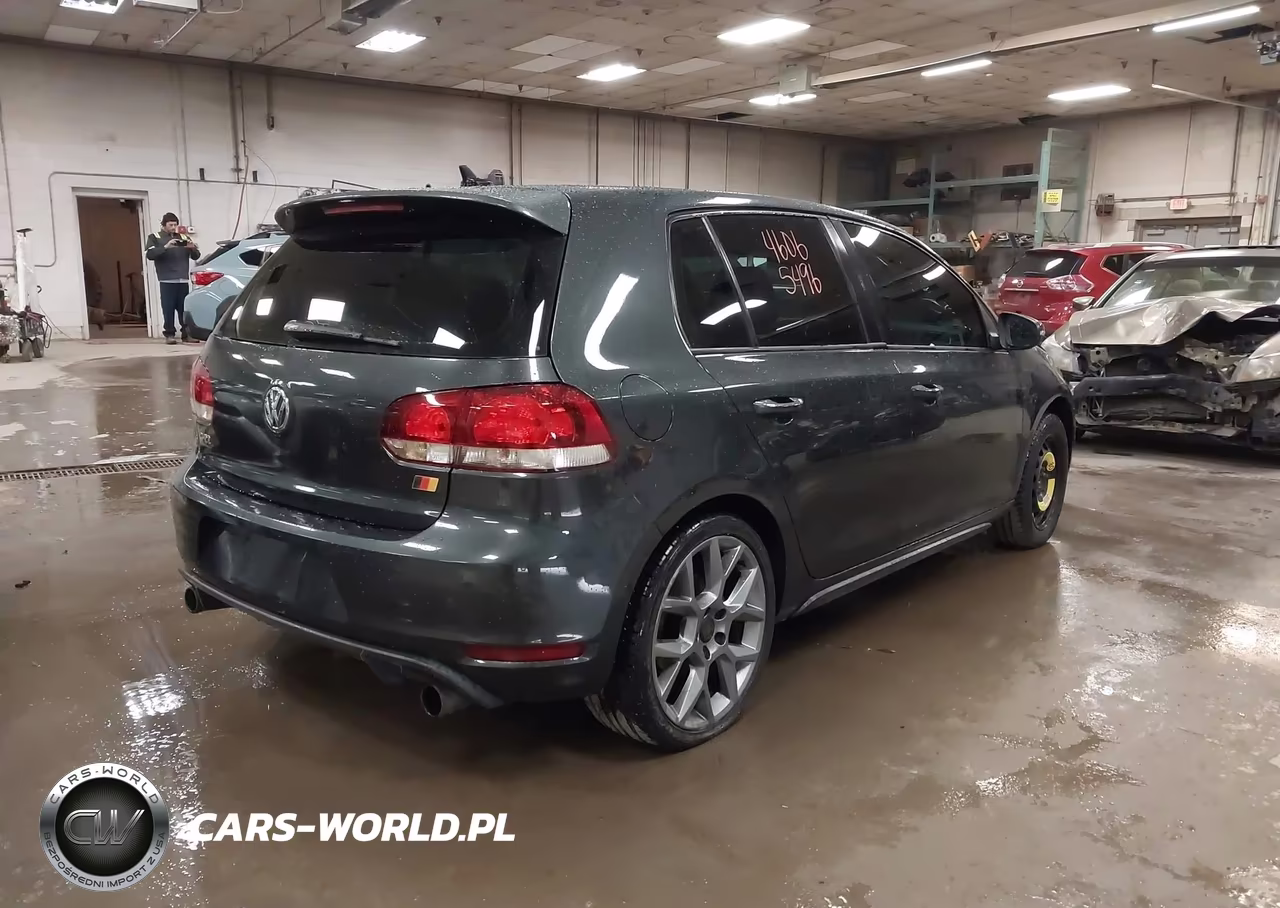 2013 Volkswagen Gti 4-Door VIN:WVWHD7AJ4DW118563 - 4