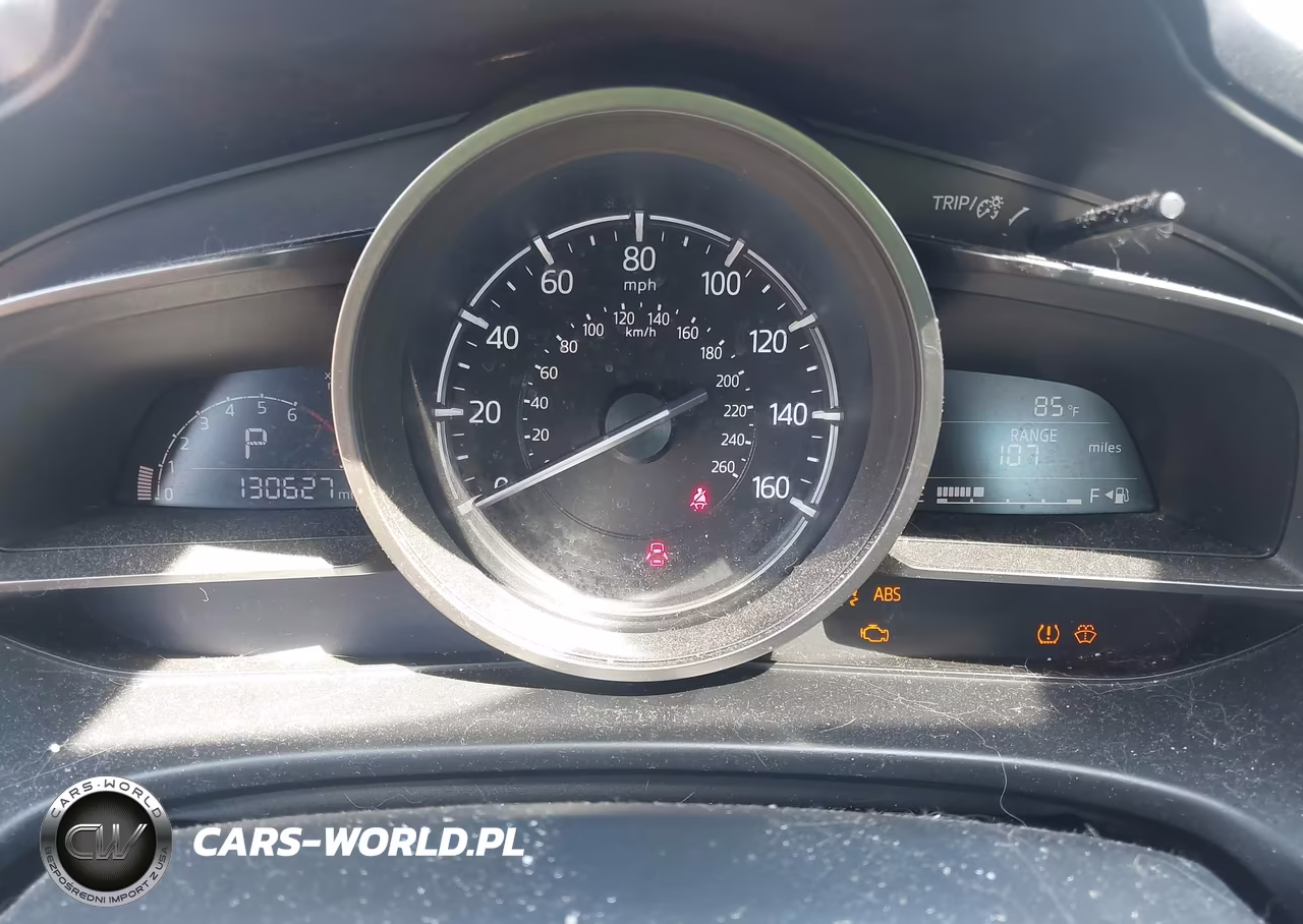 2018 Mazda Mazda3 Touring VIN:3MZBN1V34JM208932 - 7