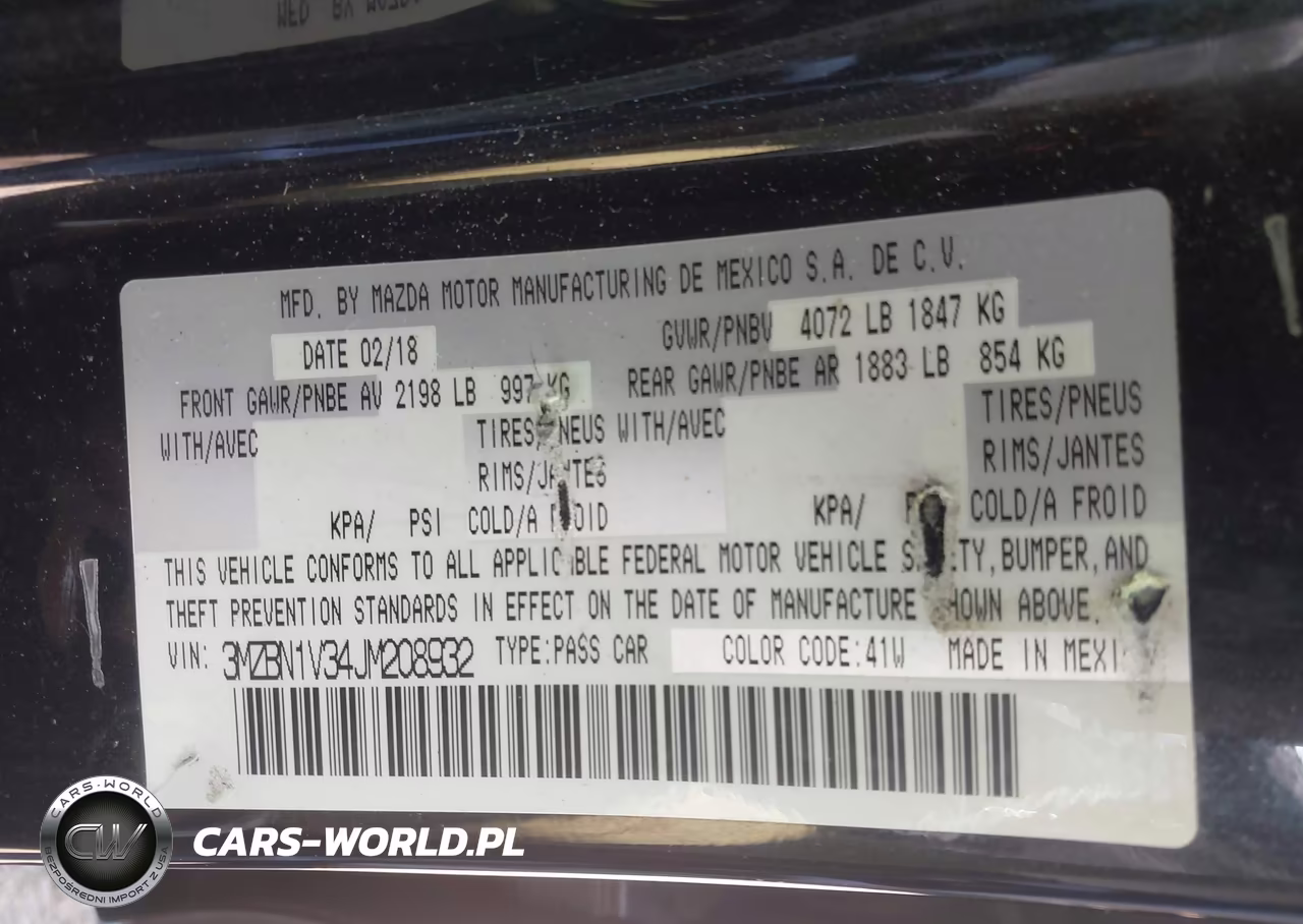 2018 Mazda Mazda3 Touring VIN:3MZBN1V34JM208932 - 9