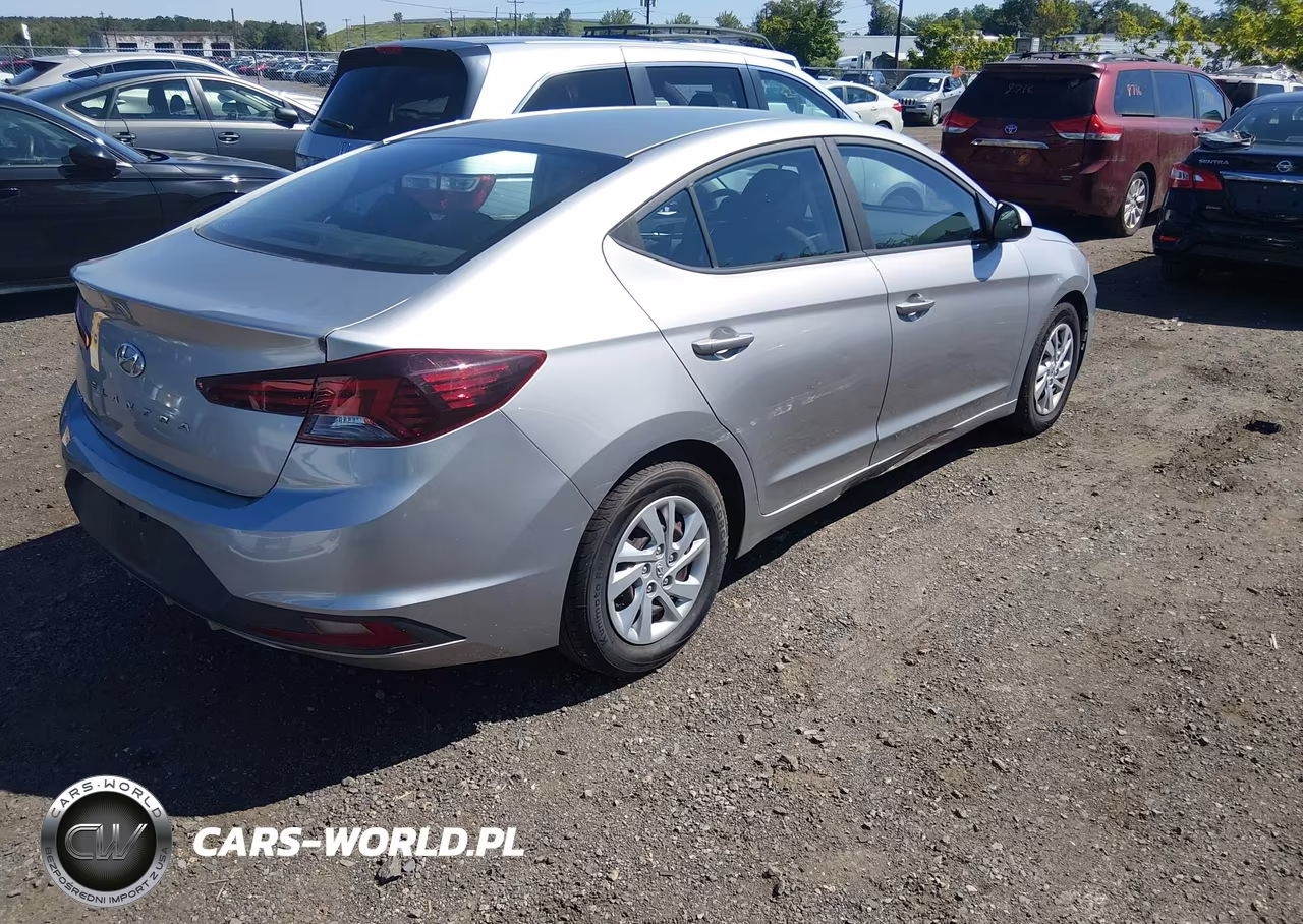2020 Hyundai Elantra Se VIN:5NPD74LF8LH556343 - 4