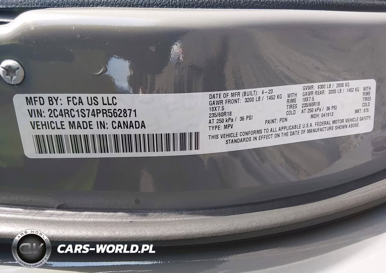 2023 Chrysler Pacifica Hybrid Limited VIN:2C4RC1S74PR562871 - 9