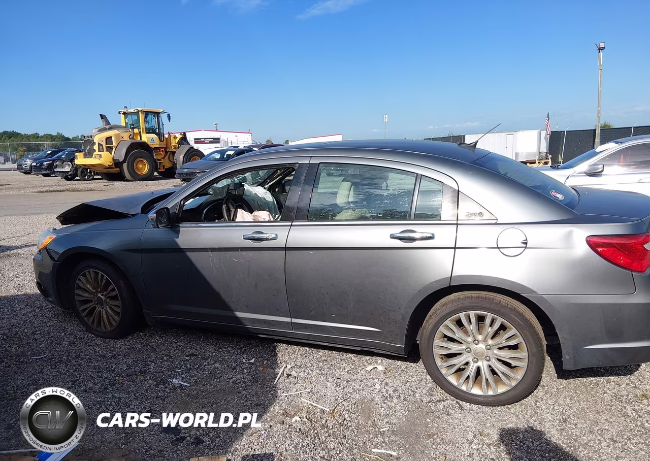 2012 Chrysler 200 Limited VIN:1C3CCBCG6CN140171 - 13