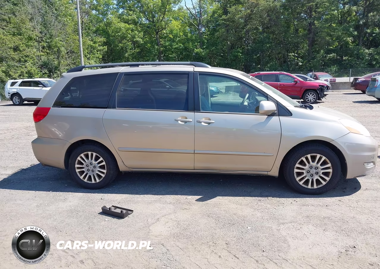 2010 Toyota Sienna Xle VIN:5TDYK4CC6AS289779 - 13