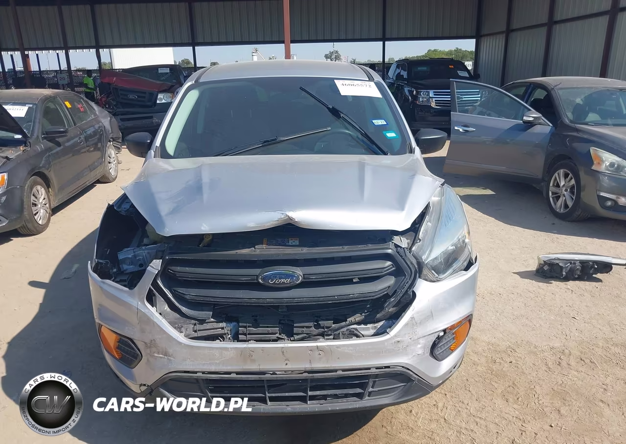 2017 Ford Escape S VIN:1FMCU0F7XHUE94535 - 13