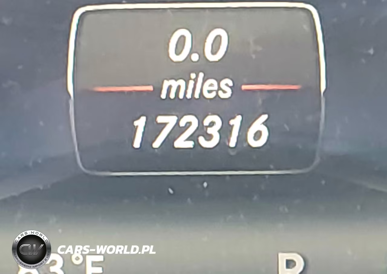 2015 Mercedes-Benz E 350 4Matic VIN:WDDHF8JB0FB088003 - 15