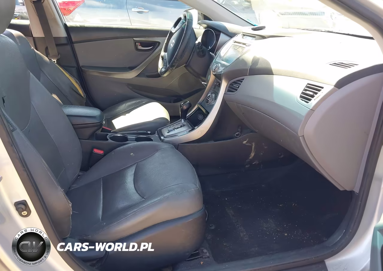2013 Hyundai Elantra Limited VIN:KMHDH4AE2DU859824 - 5