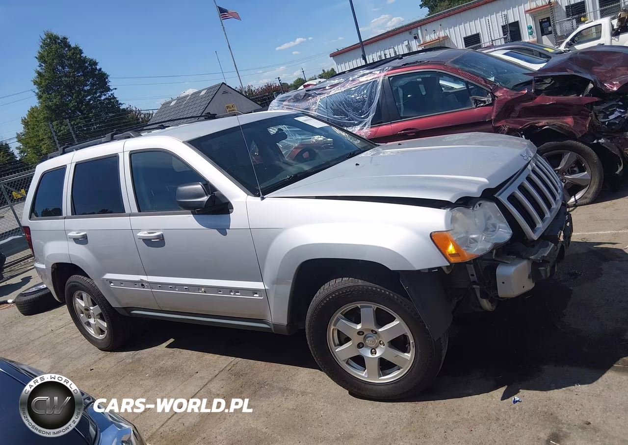 2009 Jeep Grand Cherokee Laredo VIN:1J8GR48K49C525679 - 14
