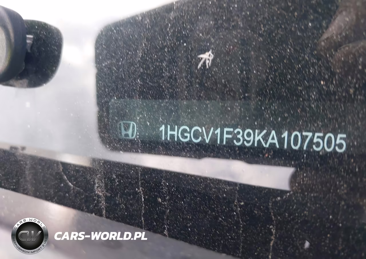 2019 Honda Accord Sport VIN:1HGCV1F39KA107505 - 17