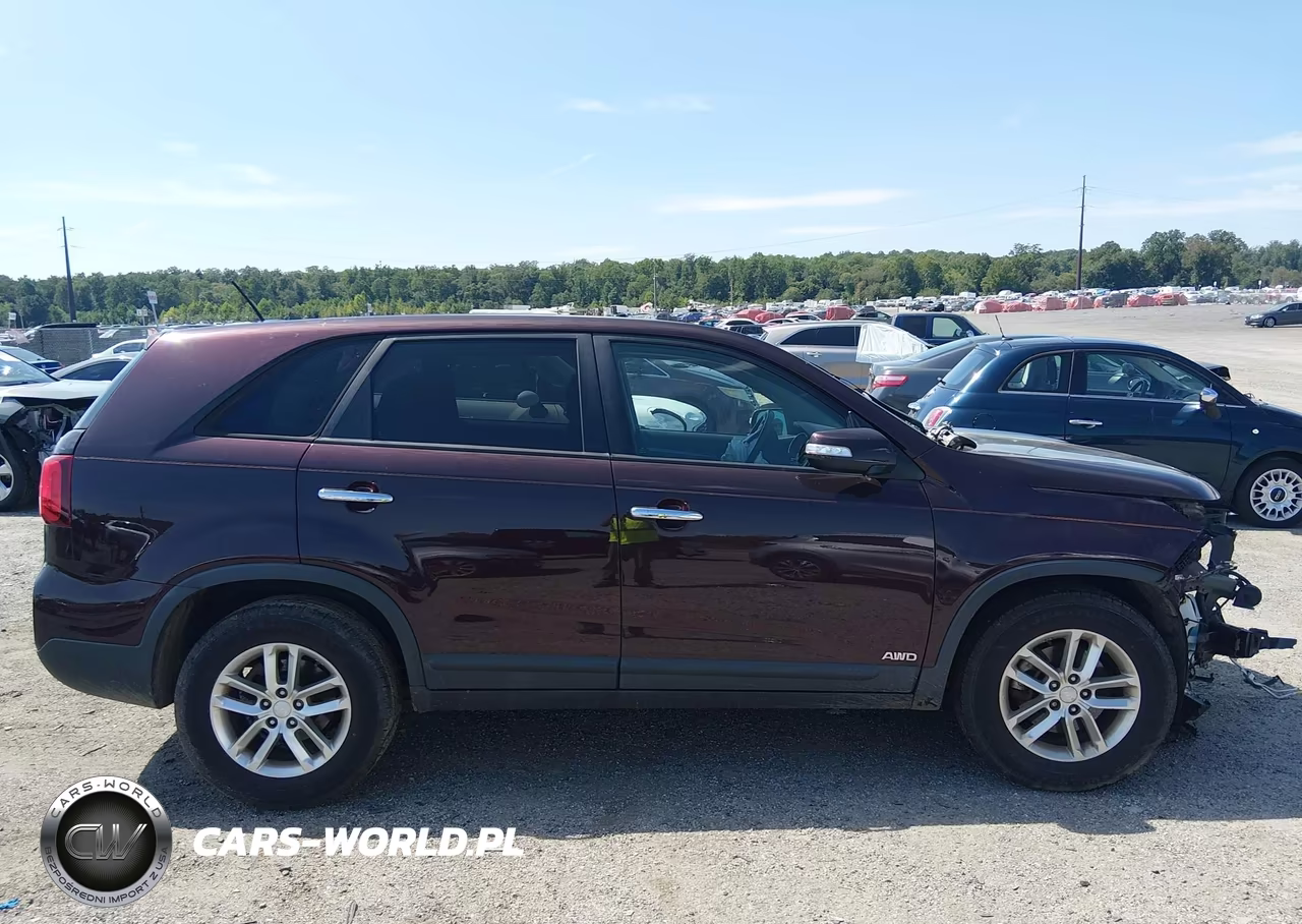 2014 Kia Sorento Lx VIN:5XYKTCA61EG527096 - 13