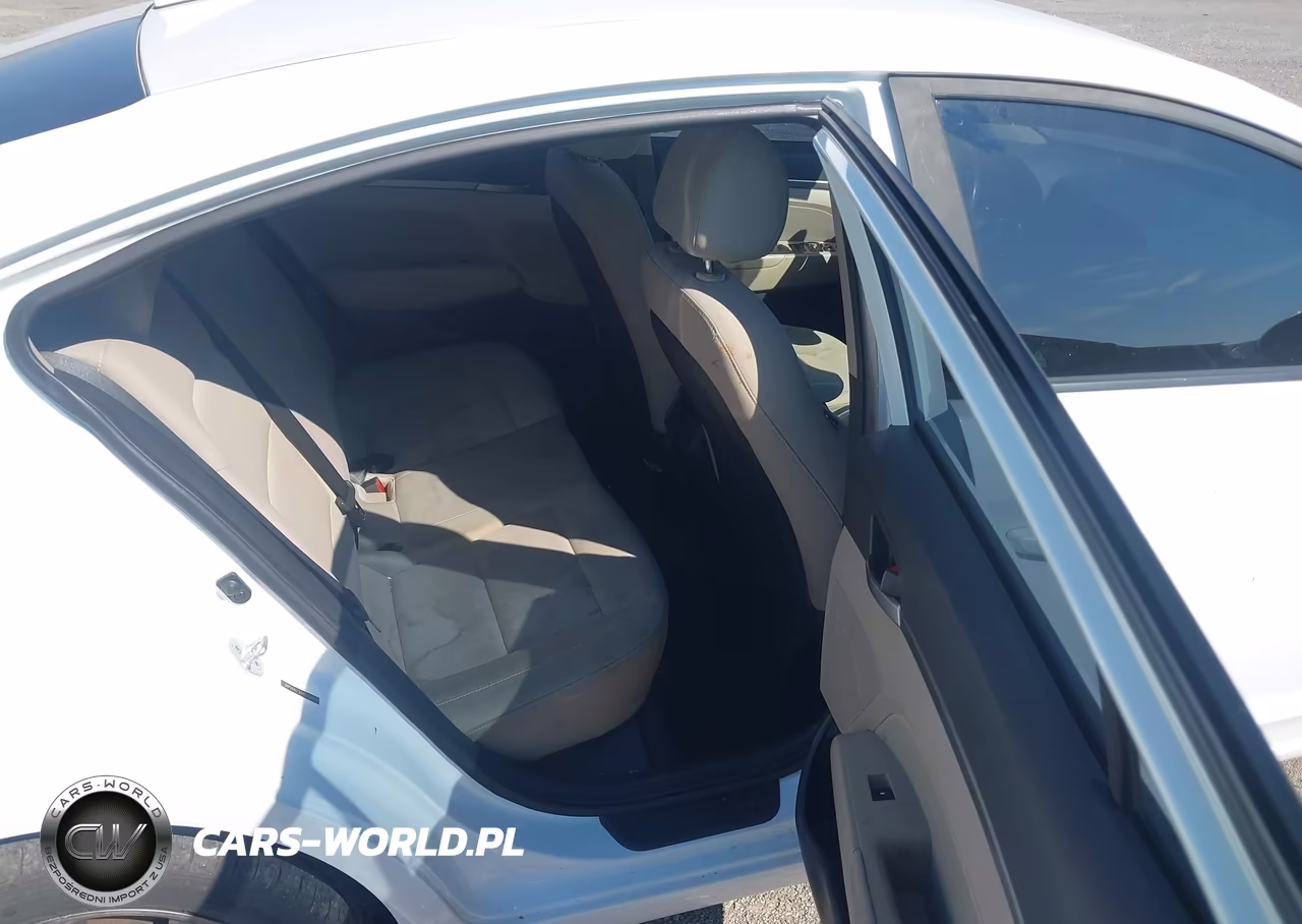 2017 Hyundai Elantra Se VIN:5NPD84LF5HH057844 - 8