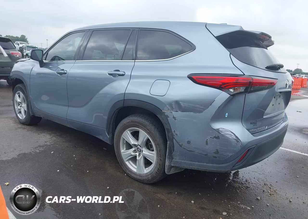 2020 Toyota Highlander Le VIN:5TDBZRBH1LS014299 - 3
