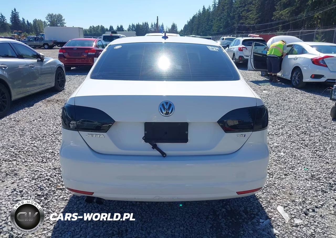 2012 Volkswagen Jetta 2.0L Tdi VIN:3VWLL7AJXCM399941 - 16