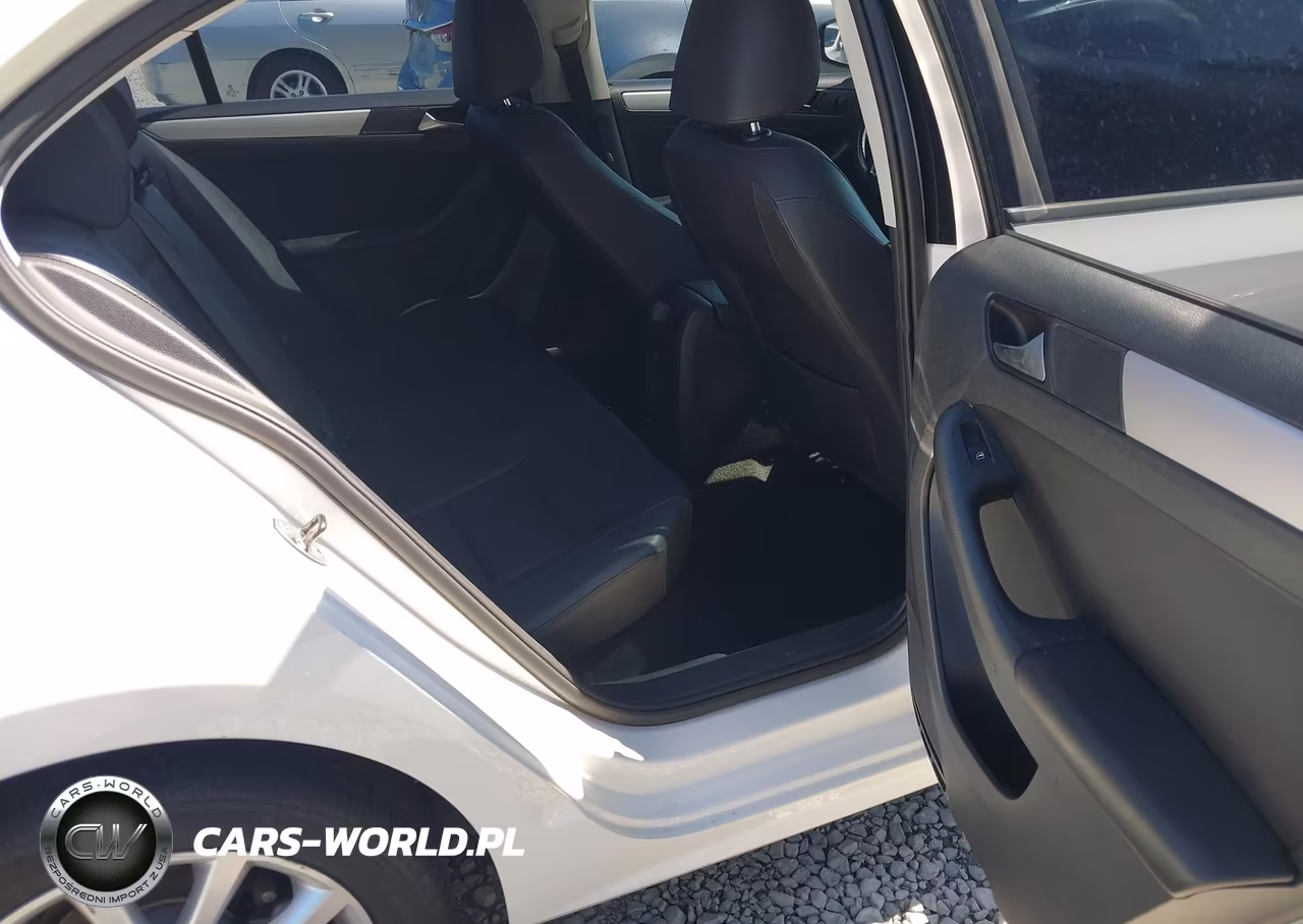 2012 Volkswagen Jetta 2.0L Tdi VIN:3VWLL7AJXCM399941 - 18