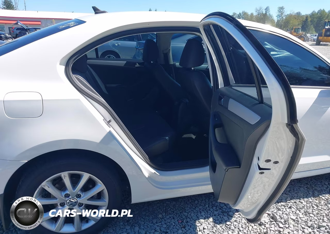 2012 Volkswagen Jetta 2.0L Tdi VIN:3VWLL7AJXCM399941 - 8